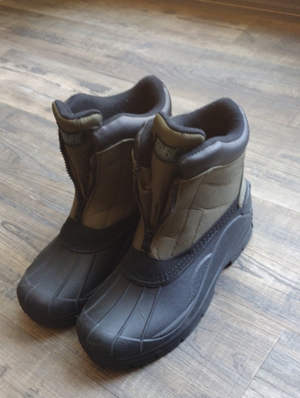 Khombu Olive and Black Men's Rain & Snow Boots